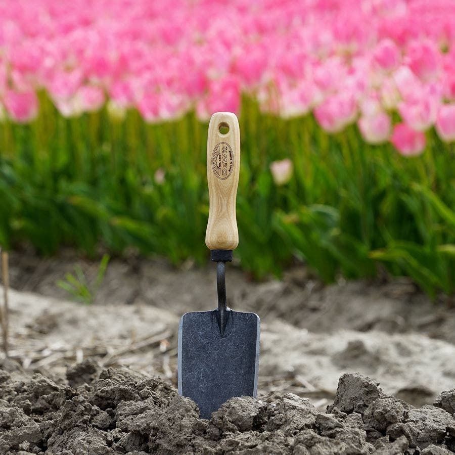 hand trowel garden tool DeWit Forged Trowel